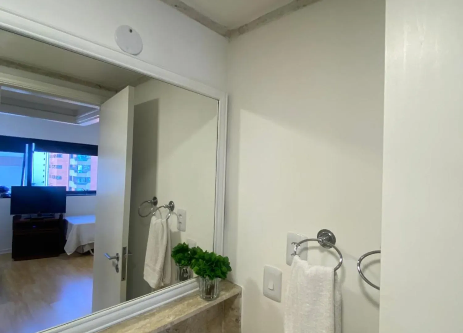 Apartamento Aconchegante Nos Jardins. Sao Paulo Brazil